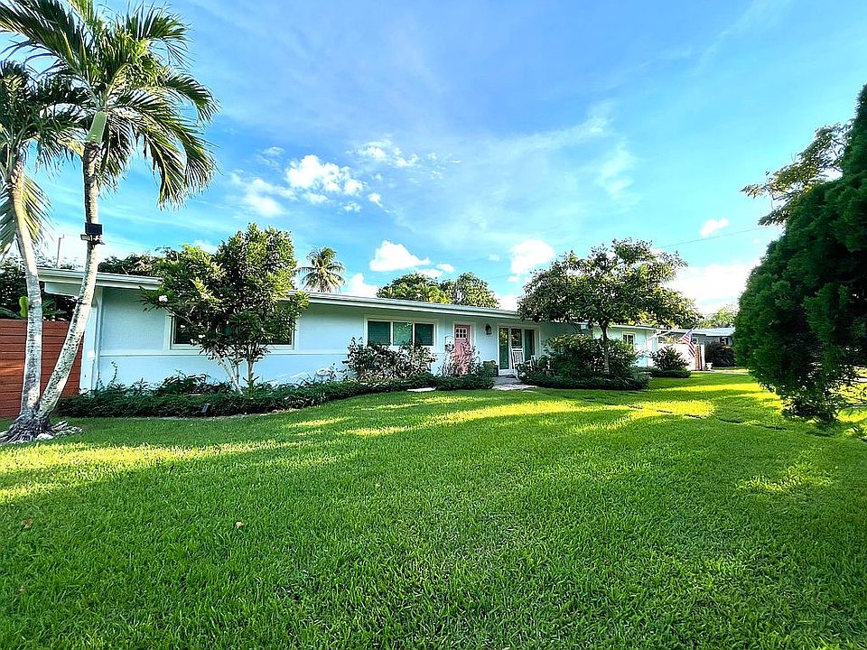 1st image of 9360 SW 178th St