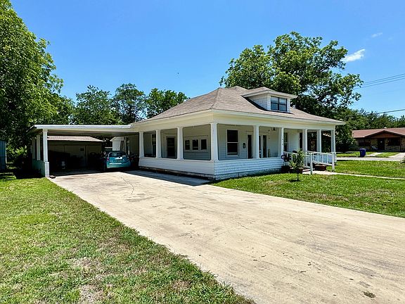 3rd image of 1010 Avenue G