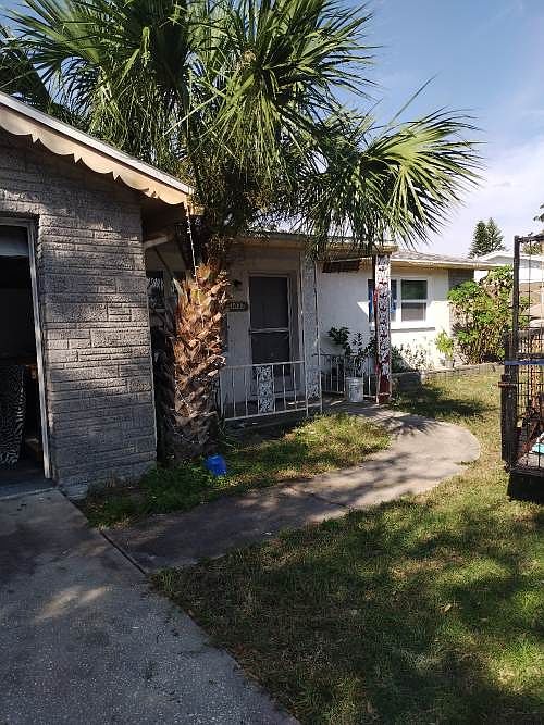 1st image of 3837 Holiday Lake Dr