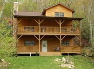 2835 Pigeon Roost Rd, Banner Elk, NC 28604