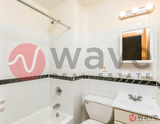 Rented by Wave Real Estate Group | media 22