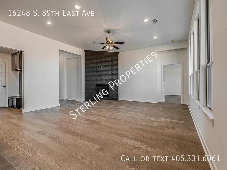 16248 S 89th East Ave — Photo 9