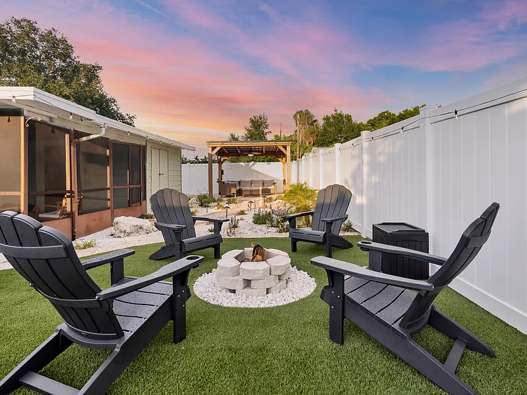 4430 W Wallace Ave — Photo 4