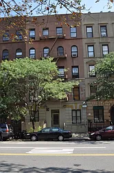 21 West 106th Street in Manhattan Valley