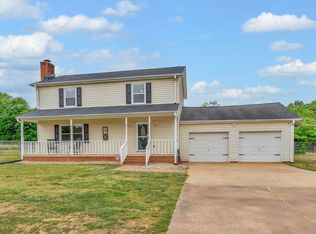 1359 Old Post Rd, Gaffney, SC 29341