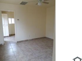 9212 N 11th St, Phoenix, AZ