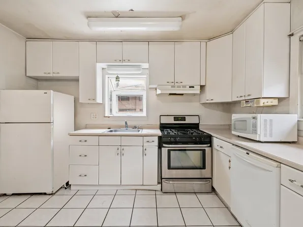 1114 Banner Avenue image 5 of 17