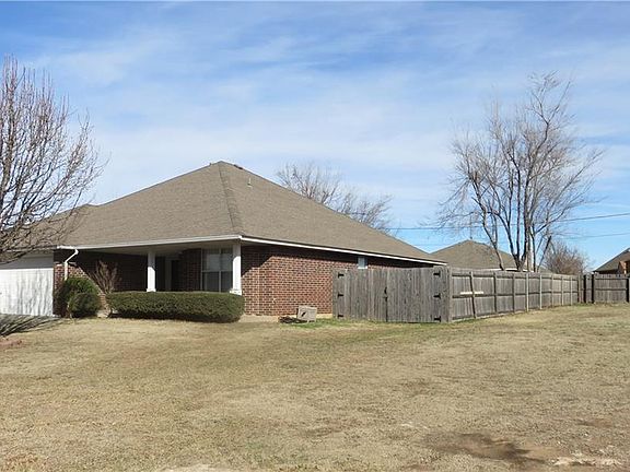 2nd image of 609 NW 20th St