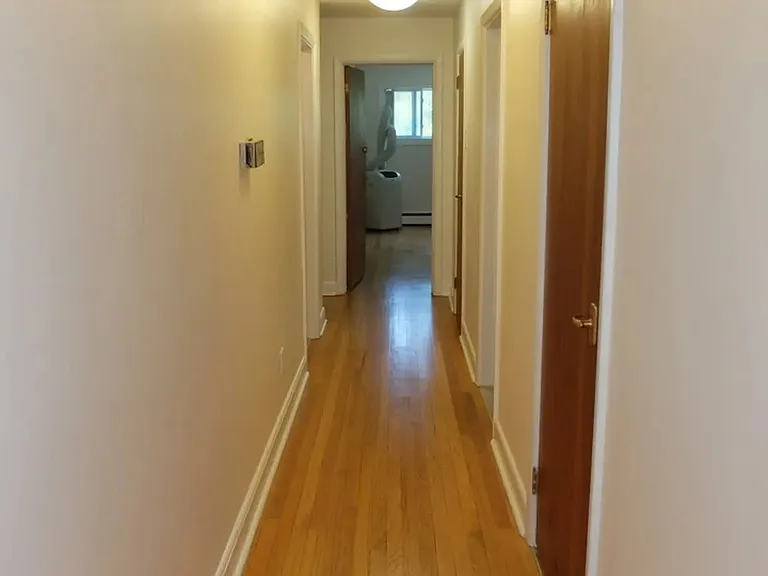 45 Riverdale Ave #B — Photo 10
