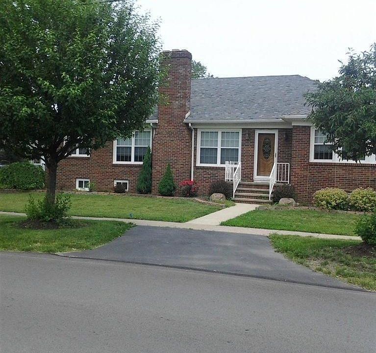 1st image of 313 Liberty Dr