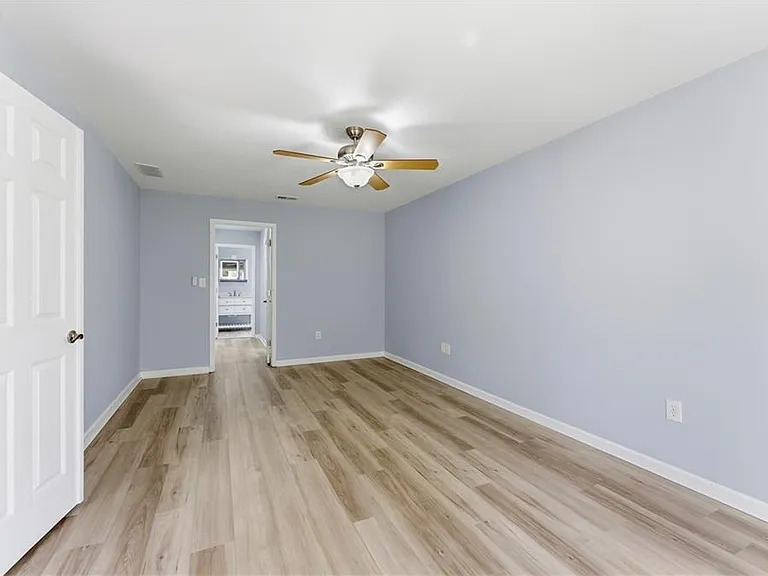 33 Plantation Dr NE #B — Photo 17