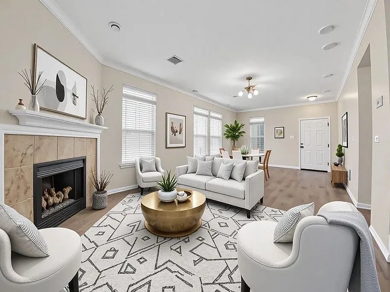 8118 Barnes Ridge Ln — Photo 2