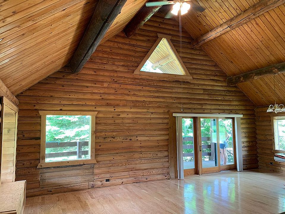 Upstairs living Room