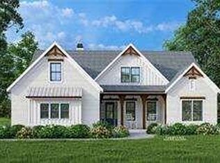 540 Clover Dr, Buford, GA 30518