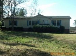 1195 Mitchells Chapel Rd, Pittsboro, NC 27312