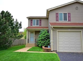 4712 Whitney Dr, Hanover Park, IL 60133