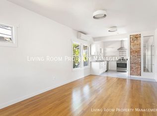 6106 S Hood Ave, Portland, OR 97239