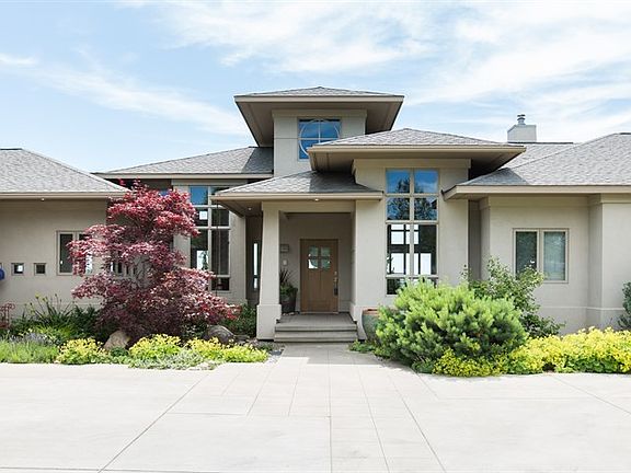2nd image of 7415 N Quamish Dr
