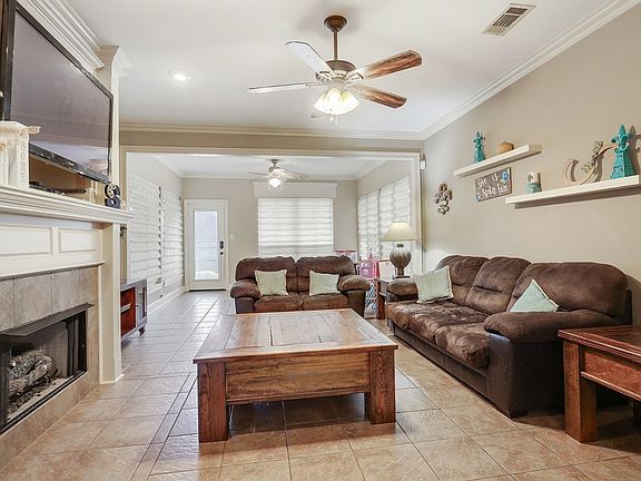 2nd image of 2351 Woodbend Dr