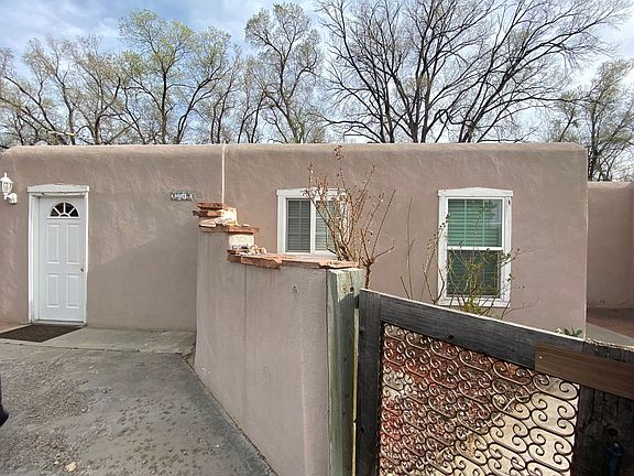 3rd image of 1042 Camino De Chelly