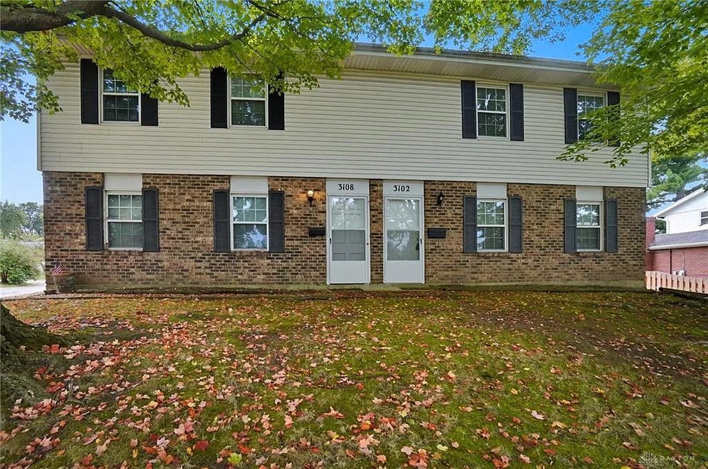 3 bed, 2.5 bath, 1440 sqft, $1,650 — Photo 4