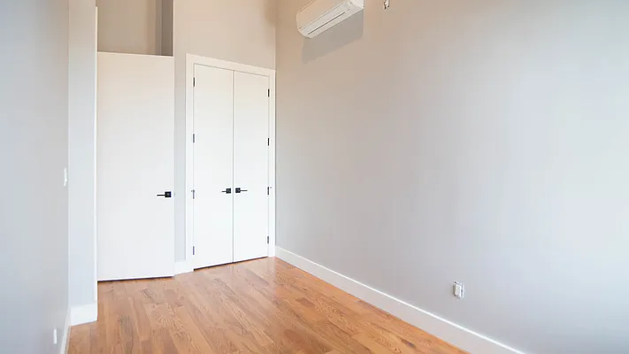 Rented by Nooklyn NYC LLC | media 15