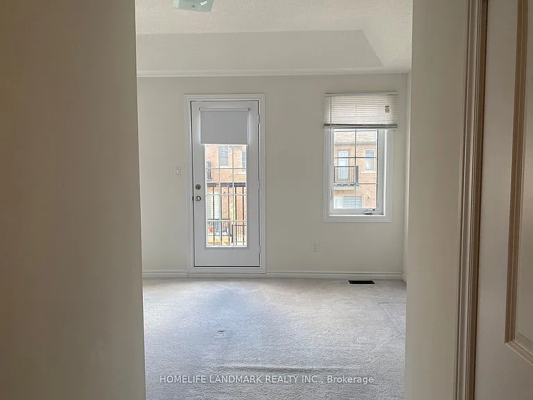 157 Rustle Woods Ave — Photo 10