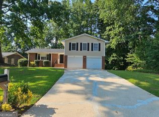 4670 Eberline Ct, Stone Mountain, GA 30083