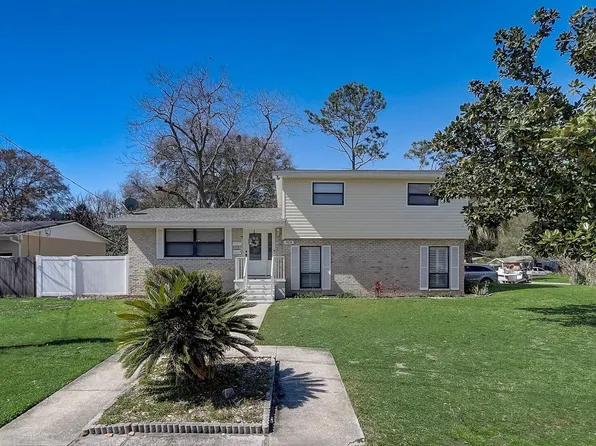 954 MILLARD Court E, Jacksonville, FL 32225