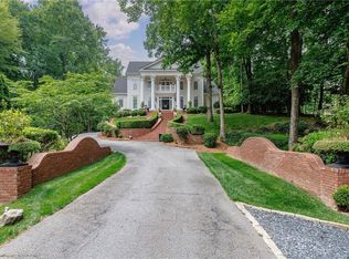 510 Londonberry Rd NW, Atlanta, GA 30327
