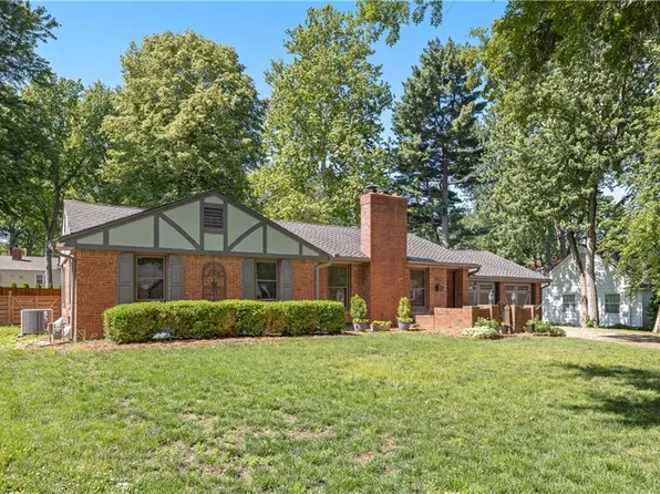 2007 W 85th Ter, Leawood, KS 66206