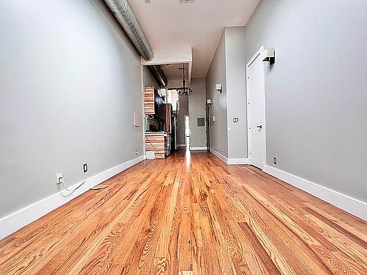4th image of 143 Bleecker St #4B