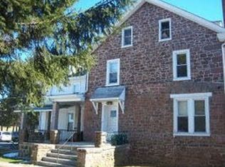 133 Monroe St, Denver, PA 17517