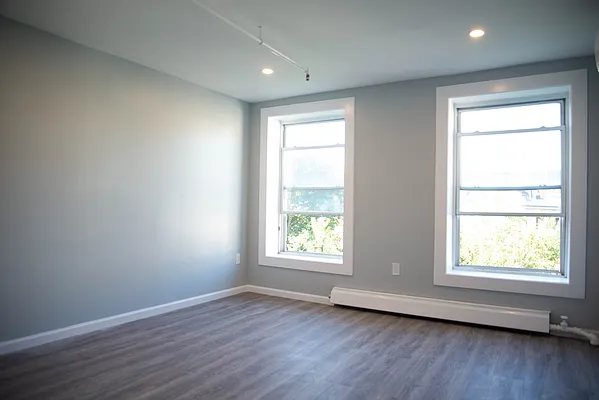 Rented by Owner | media 11