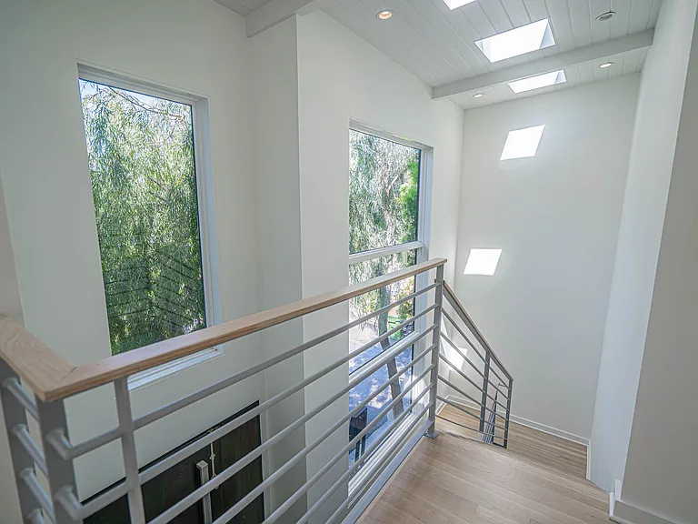 8641 Metz Pl — Photo 6