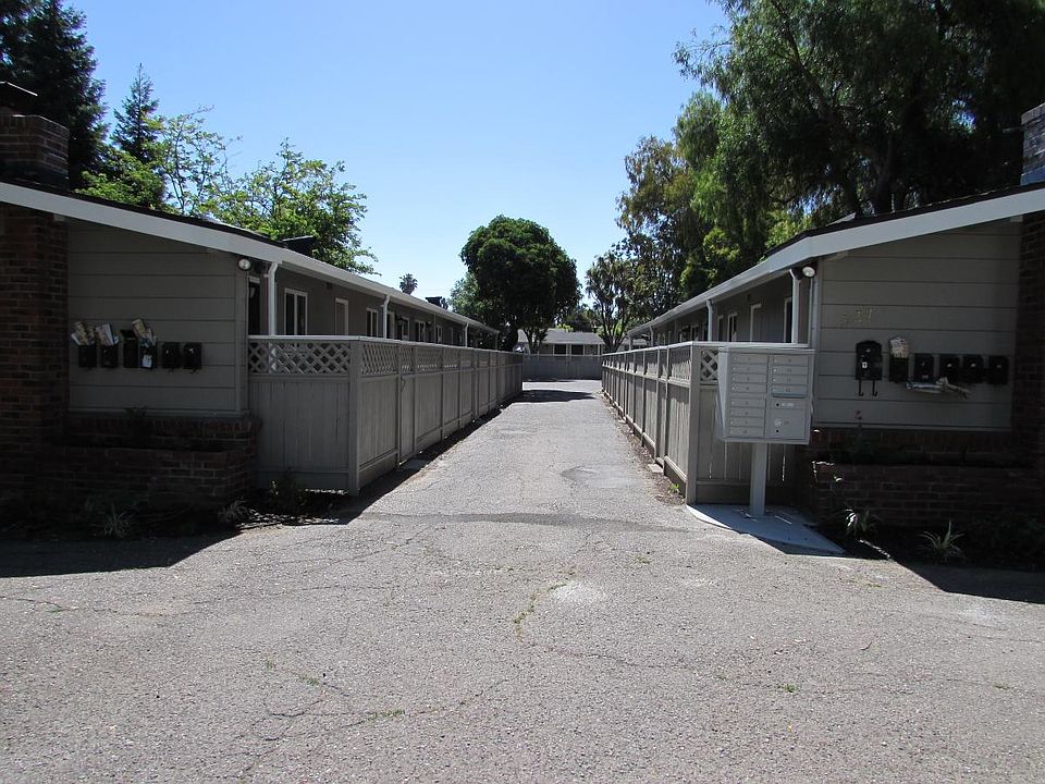 1st image of 537 Mariposa Ave APT 10