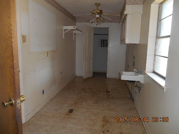 5th image of 4916 County Road 107