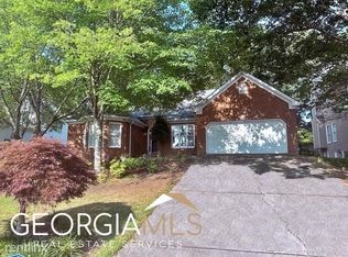 2123R Cape Liberty Dr, Suwanee, GA