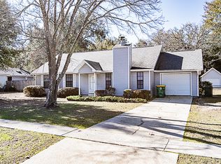116 Walker Cir E, Crestview, FL 32539