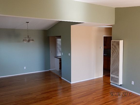 3rd image of 6204 Winchester St