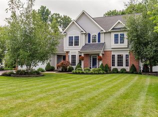 11 Blooms End, Webster, NY 14580