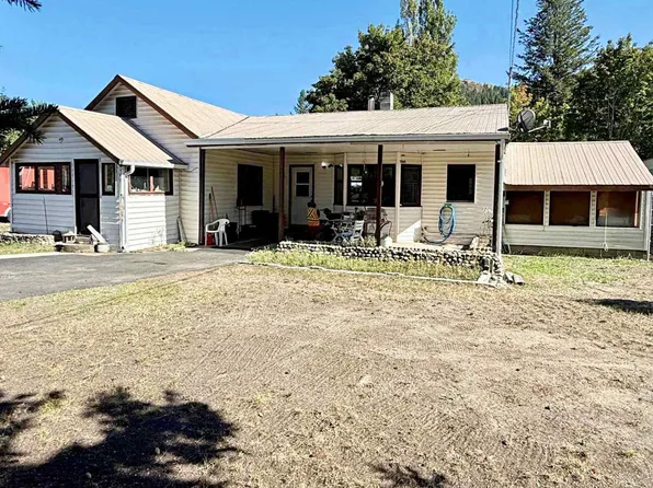 4562 Barriere Town Rd, Barriere, BC V0E 1E0