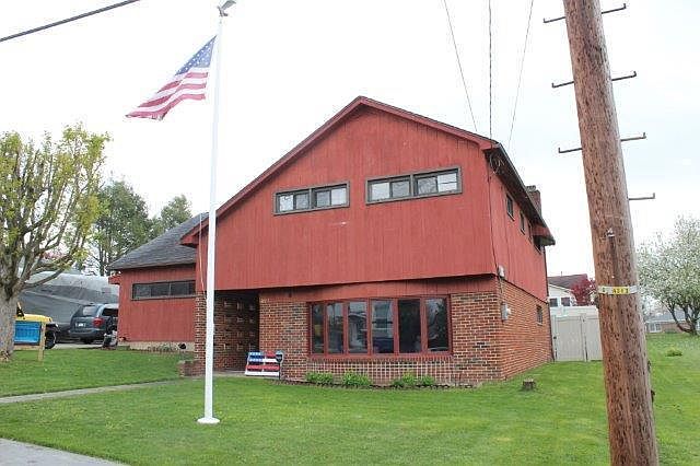 1st image of 421 Highland Ave