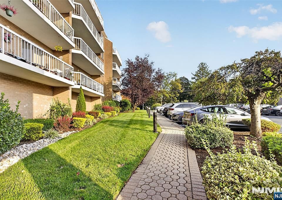 1st image of 38 Moonachie Road #315