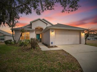 5714 Hawkgrove Pl, Lithia, FL 33547