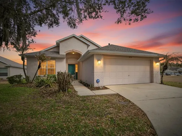 5714 Hawkgrove Pl, Lithia, FL 33547