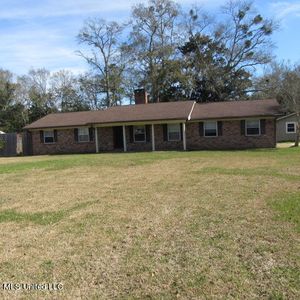 5402 Hilltop St, Pascagoula, MS, 39567