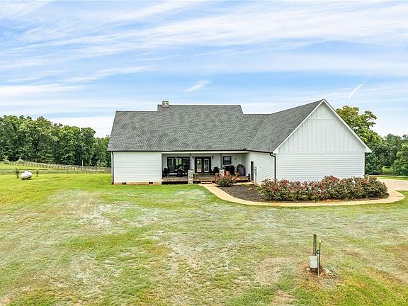 4th image of 5080 County Road 263 Rd