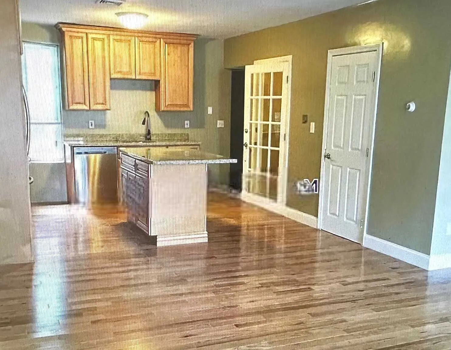 5 bed, $6,000 — Photo 4