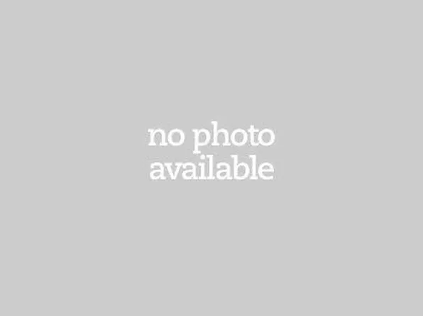 830 W Oakdale Ave, Chicago, IL 60657